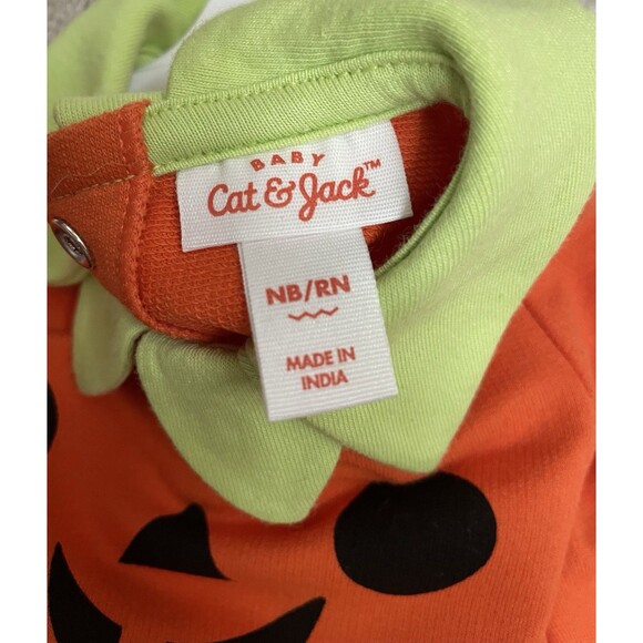 Cat & Jack NB Halloween Pumpkin Outfit - Picture 3 of 4